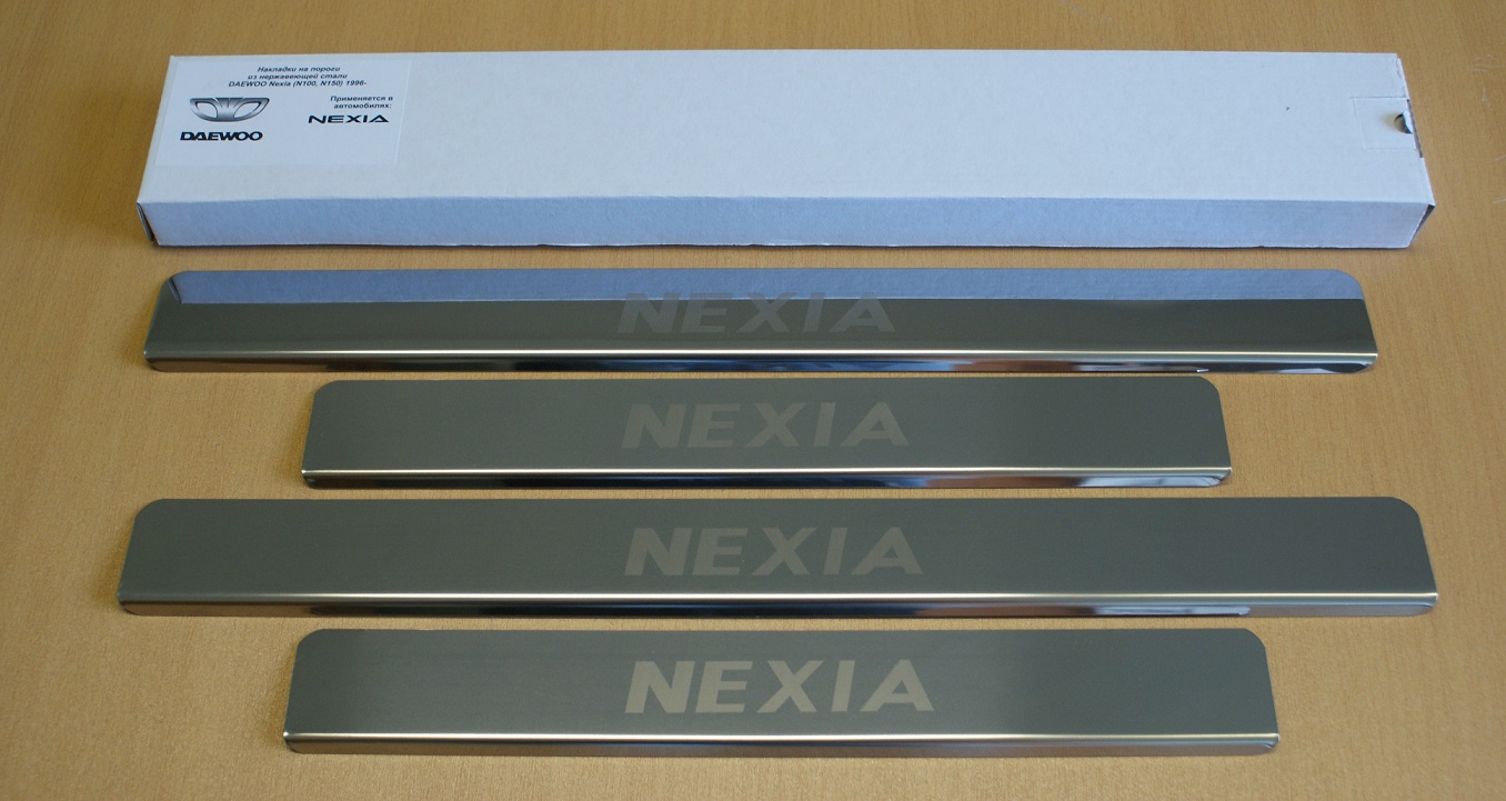 Накладки на пороги DAEWOO Nexia