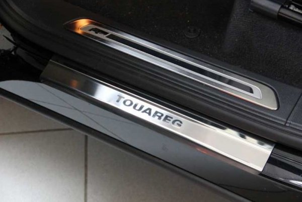 Накладки на пороги VOLKSWAGEN Touareg 2002-2010