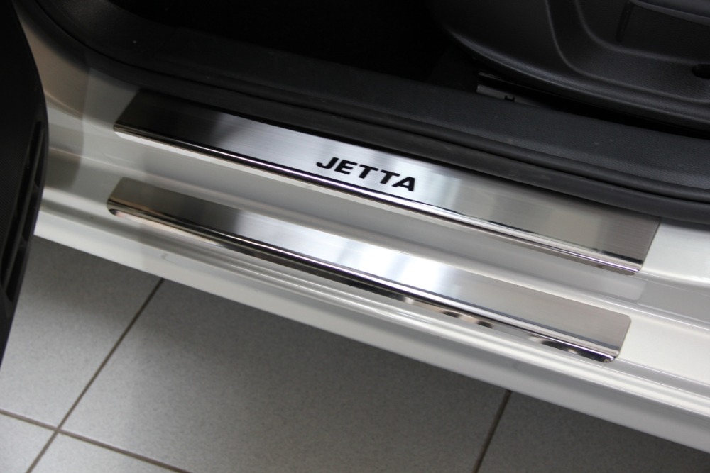 Накладки на пороги VOLKSWAGEN Jetta 2011~