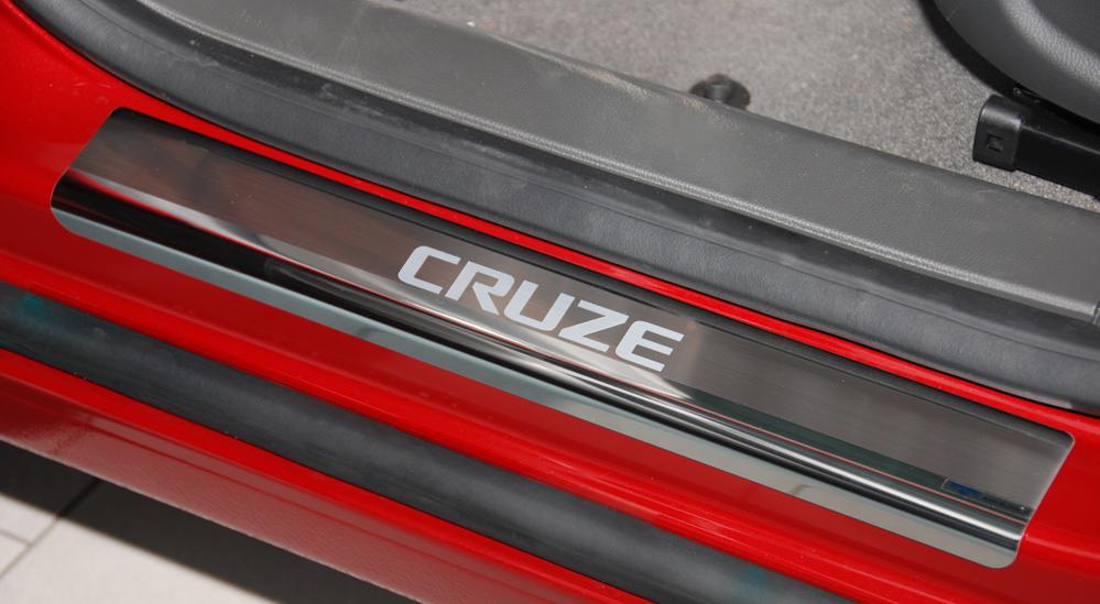 Накладки на пороги CHEVROLET Cruze 2009-