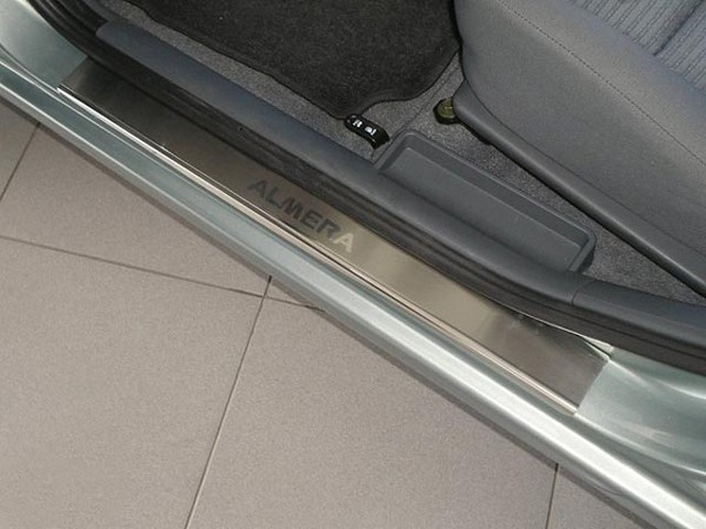 Накладки на пороги NISSAN Almera 2013~